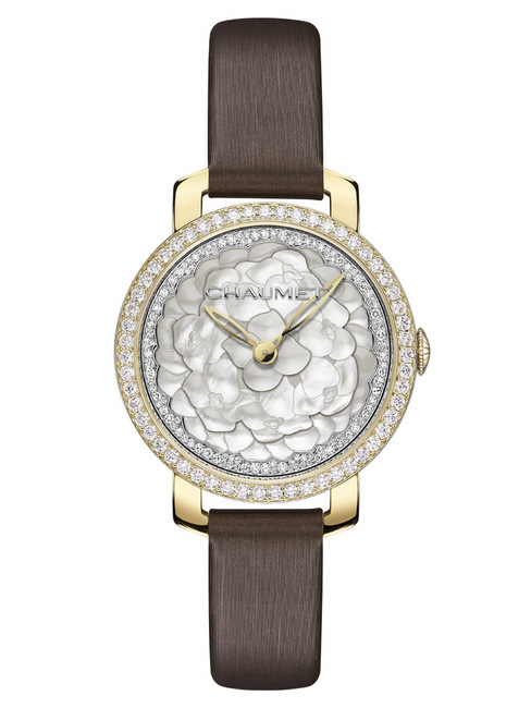 chaumet hortensia绣球花手表,白色珍珠母贝面盘,双层花冠