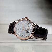 Dual Time ﹣兩地時間