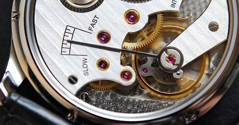 IWC有一個獨門的機芯設計叫做「瓊斯針」