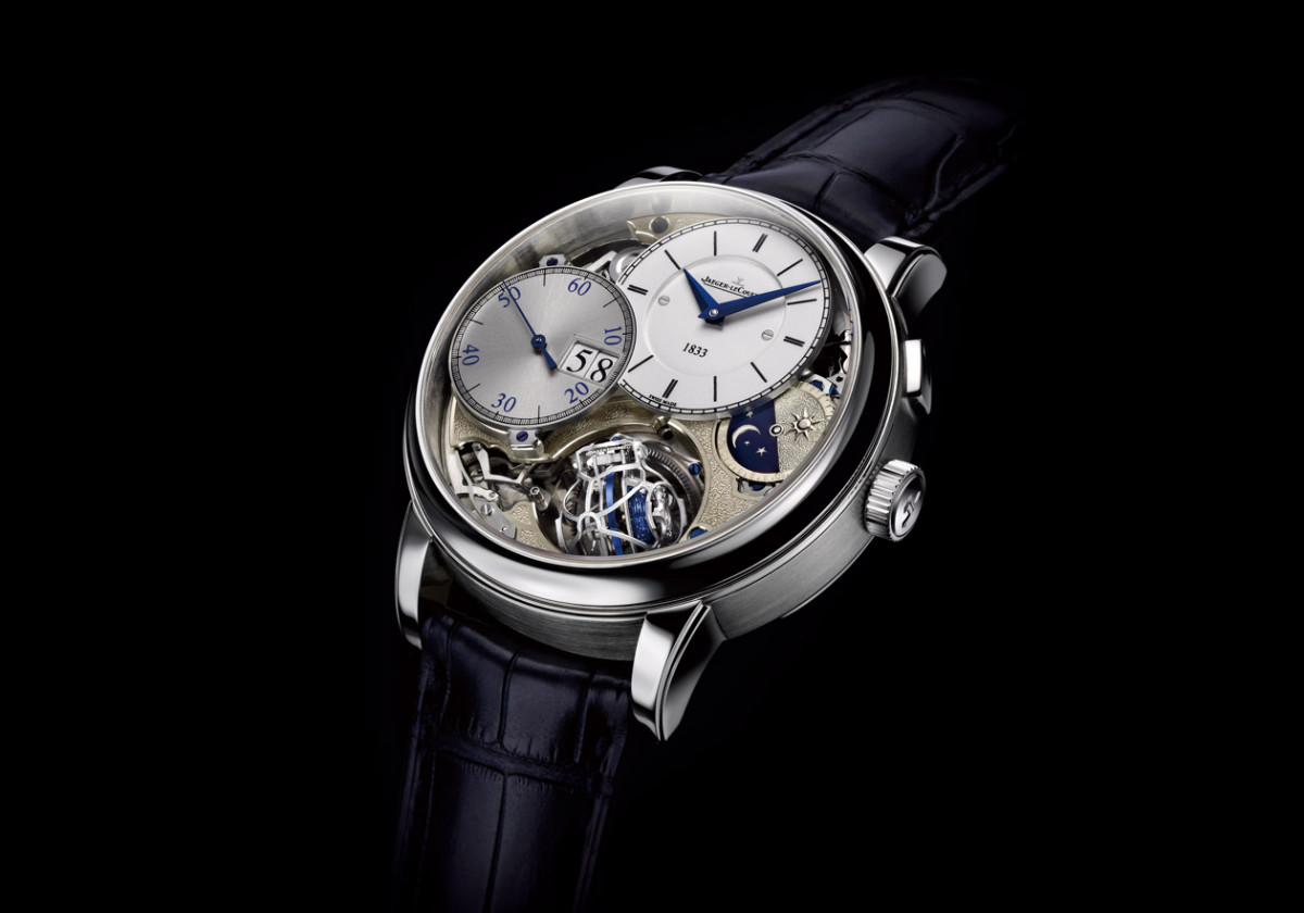 連游絲都做成球狀的陀飛輪 積家Master Grande Tradition Gyrotourbillon 3 Jubilee