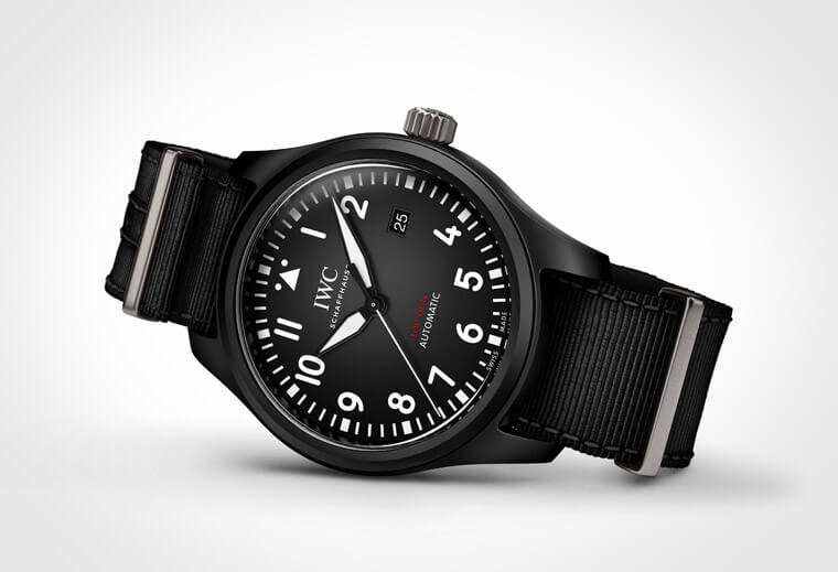 SIHH 2019：陶瓷殼變成系列基本配備 IWC Top Gun黑陶瓷計時錶&自動錶