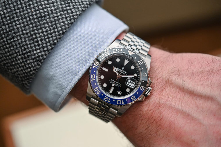 world-wrist-watch