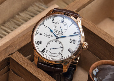 格拉蘇蒂原創推出Senator Chronometer參議員天文台錶慶祝該錶問世十週年