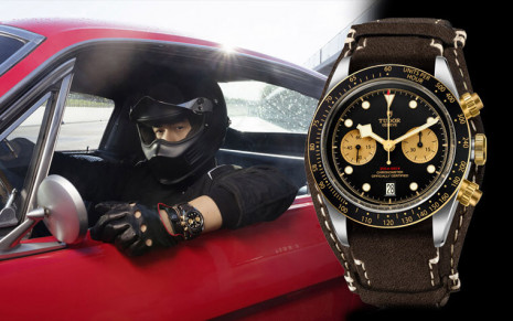帝舵代言人周杰倫戴著Black Bay半金計時錶開著跑車拍攝最新廣告影片