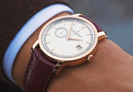 江詩丹頓在天貓的網路旗艦店限量發售兩款Traditionnelle系列「時光之網」手錶