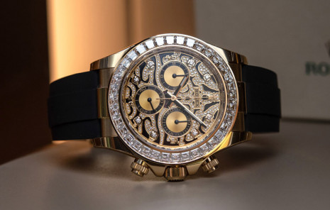 勞力士Daytona用黑漆加鑽石詮釋華麗賽車錶風格
