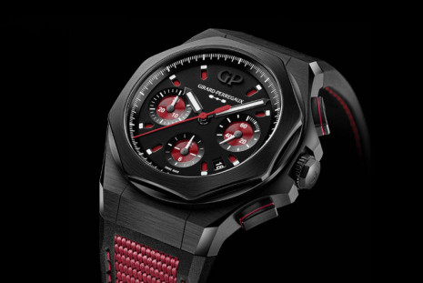 芝柏表以熱情紅色為主軸推出全新桂冠系列Absolute Passion計時錶