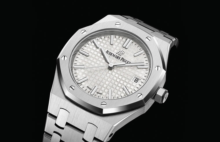 Hands-On Review - Audemars Piguet Royal Oak Selfwinding 34mm