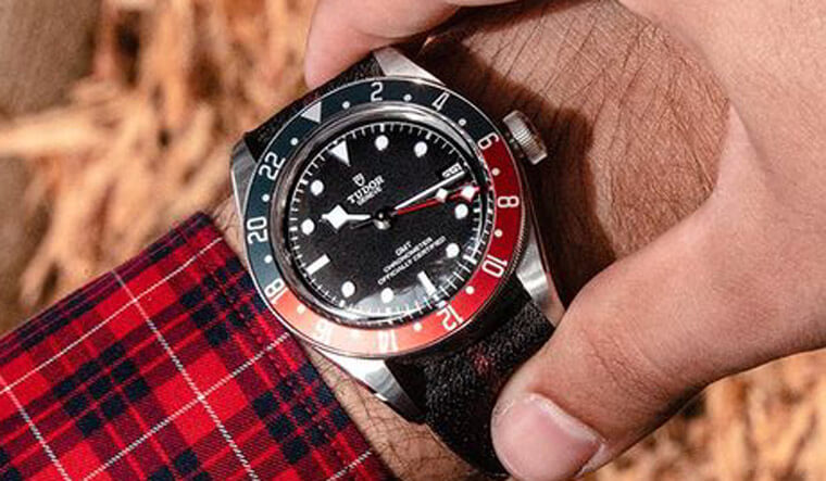 3步驟瞭解帝舵百事圈Black Bay GMT兩地時間功能如何操作