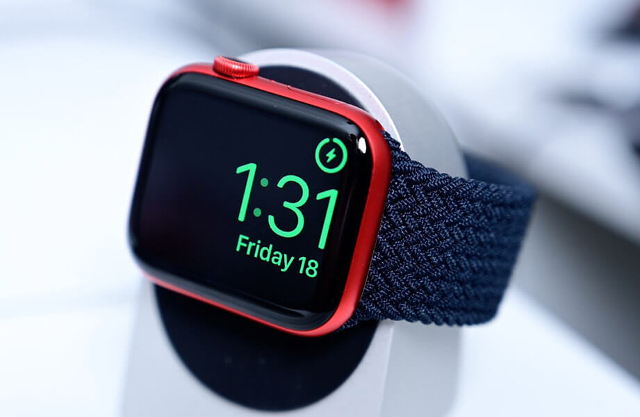 Apple Watch续航力新解方？专利研发「电池表带」曝光！