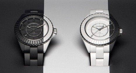 香奈兒為Only Watch拍賣精心打造一組黑白J12 Paradoxe對錶