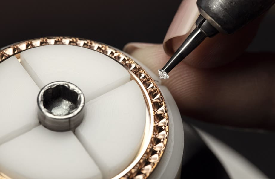 百年绝代风华 揭开宝珀Ladybird珠宝机械表自信迷人的秘密插图4