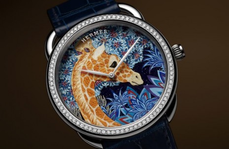 愛馬仕Arceau長頸鹿工藝錶融合木片鑲嵌與微繪技術 創作靈感源自HERMÈS絲巾