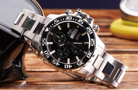BALL Watch向美國海軍著名單位NEDU致敬開發規格強悍的潛水計時碼錶