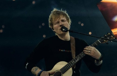 紅髮艾德Ed Sheeran最近巡迴演出都會戴一款專屬特製AP手錶