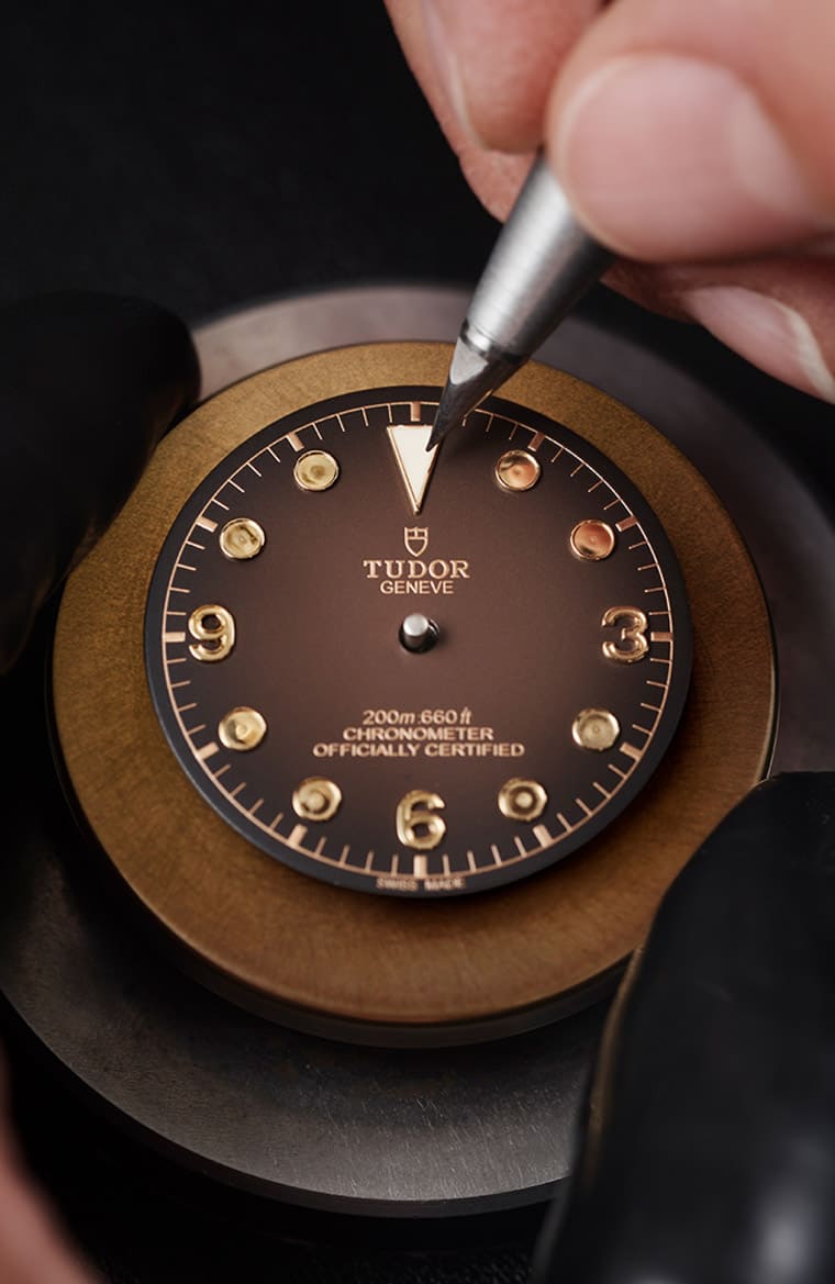 帝舵原廠公布Black Bay 58青銅錶面盤製作過程 “沒想像中容易”