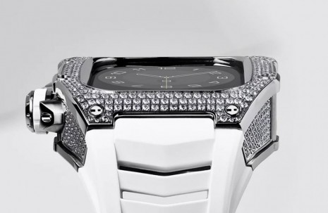 全球最貴的Apple Watch現身！ 錶殼鑲滿超過400顆頂級美鑽