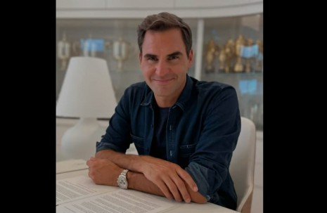 「瑞士特快車」費德勒Federer拍片正式宣佈退休  陪伴網球天王的那支錶