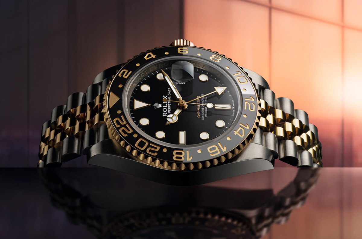 最实用的劳力士手表GMT-Master II迎回黄金材质搭配系列首见灰黑双色陶瓷圈
