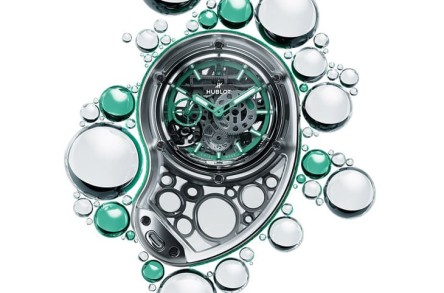 宇舶和火红当代艺术家Arsham合作 融入Meca-10机芯的水滴型怀表还能当座钟用