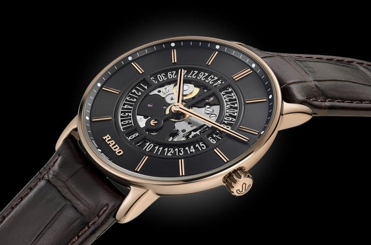 雷達表板橋大遠百旗艦店首發鑽霸金屬陶瓷超薄自動限量錶 鏤空設計讓人忍不住多看幾眼