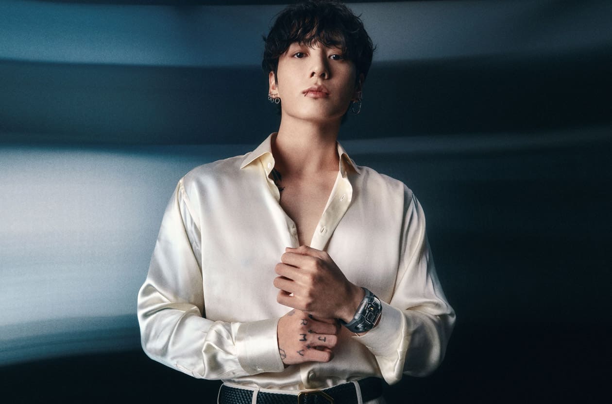 BTS Jung Kook 2026高雄演唱会前大秀品味 不只CK联名超带货！近期花絮造型曝光靠一只表撑起巨星气场