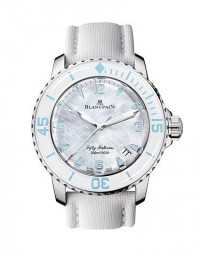 BLANCPAIN 寶珀 FIFTY FATHOMS 系列5015A-1144-52A