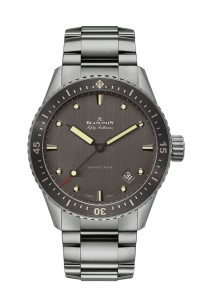 BLANCPAIN 宝珀 FIFTY FATHOMS 系列5000 1210 98S