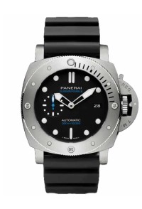 PANERAI 沛納海 SUBMERSIBLE 系列PAM02305
