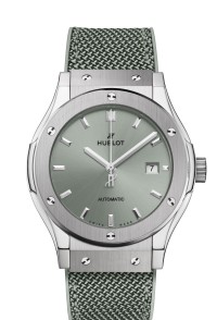 HUBLOT 宇舶 CLASSIC FUSION 系列542.NX.891G.NR